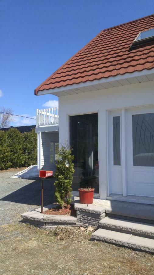 La Maison Du Village, Spa Shawinigan Exterior foto